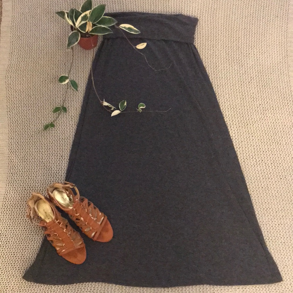 XHILARATION MAXI SKIRT✨